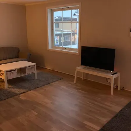 Koselig Hus I Havna Apartment Svolvaer Exterior photo