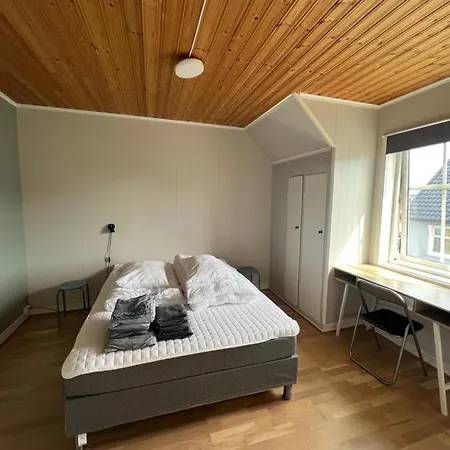 Koselig Hus I Havna Apartment Svolvaer Exterior photo