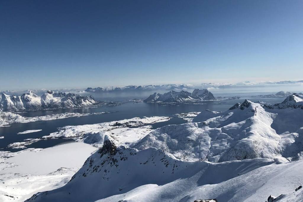 Koselig Hus I Havna